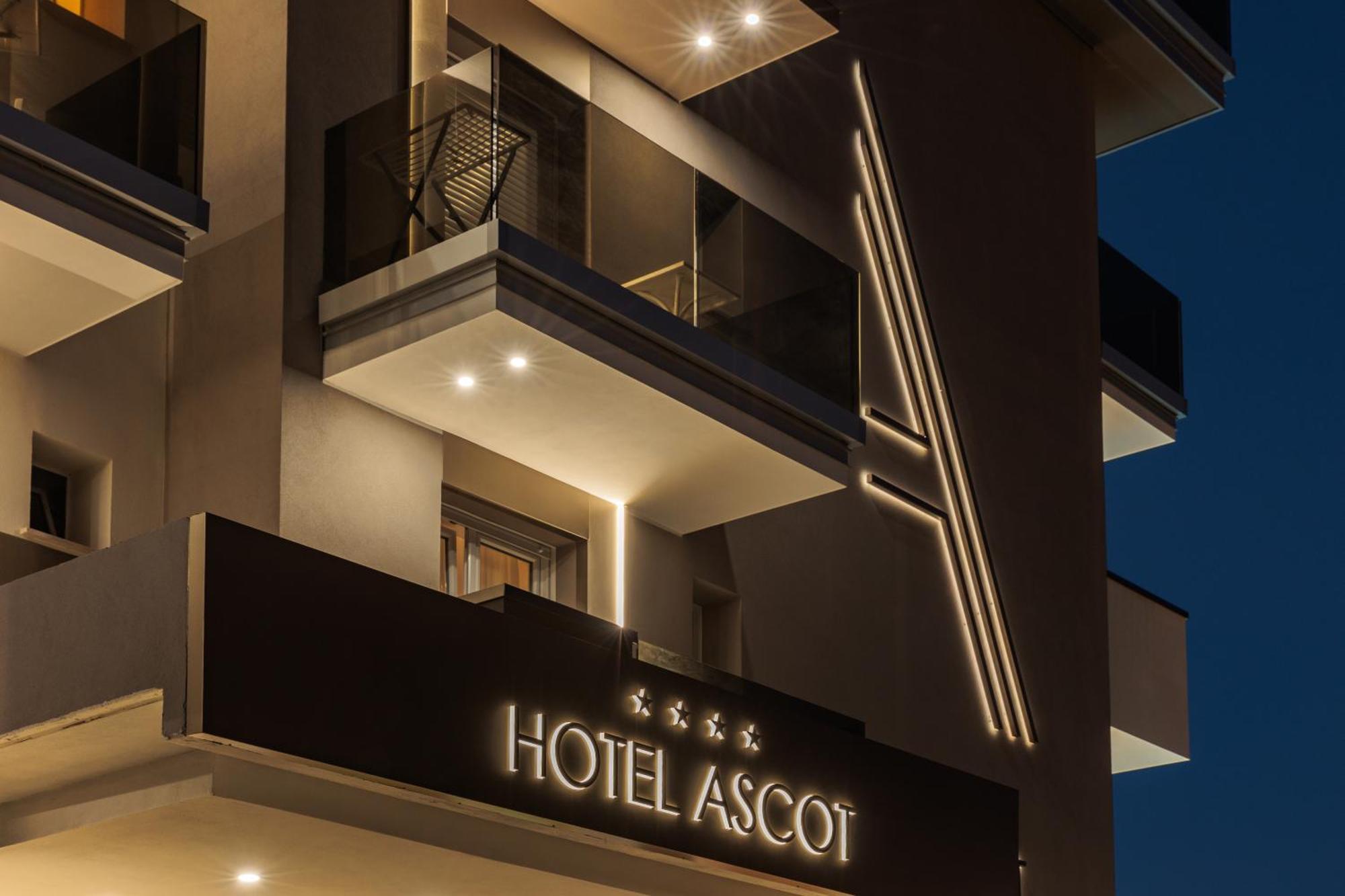 Hotel Ascot Ричоне Екстериор снимка